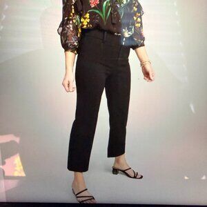 Chico's Trapunto Straight Leg Cropped Pant.  Worn Once.